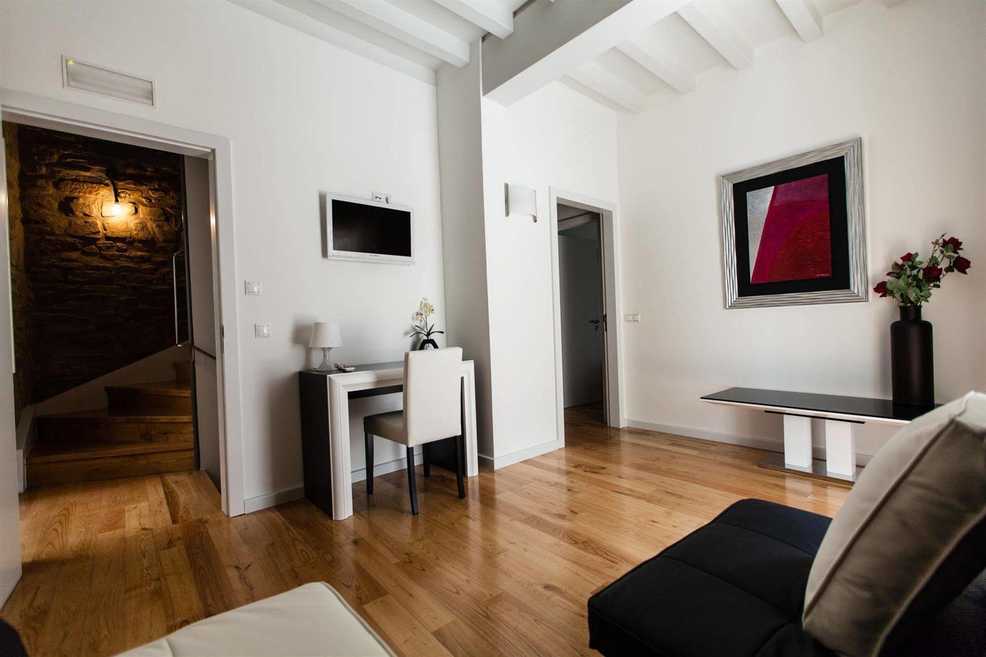 Hotel Montenegro Compostela Santiago de Compostela Bagian luar foto