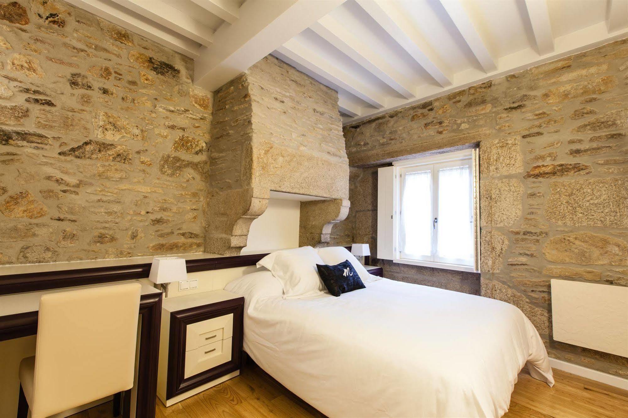 Hotel Montenegro Compostela Santiago de Compostela Bagian luar foto