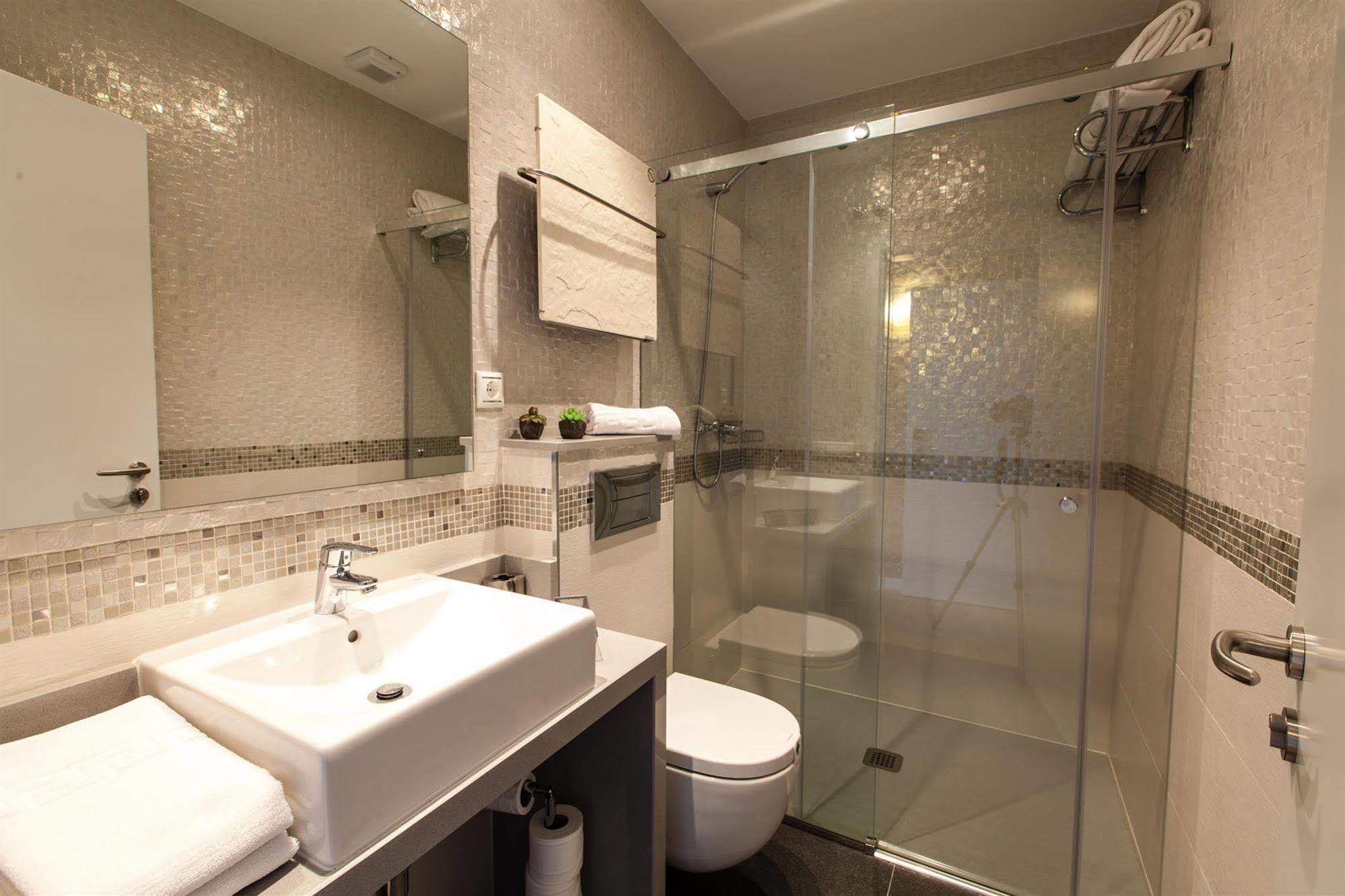 Hotel Montenegro Compostela Santiago de Compostela Bagian luar foto