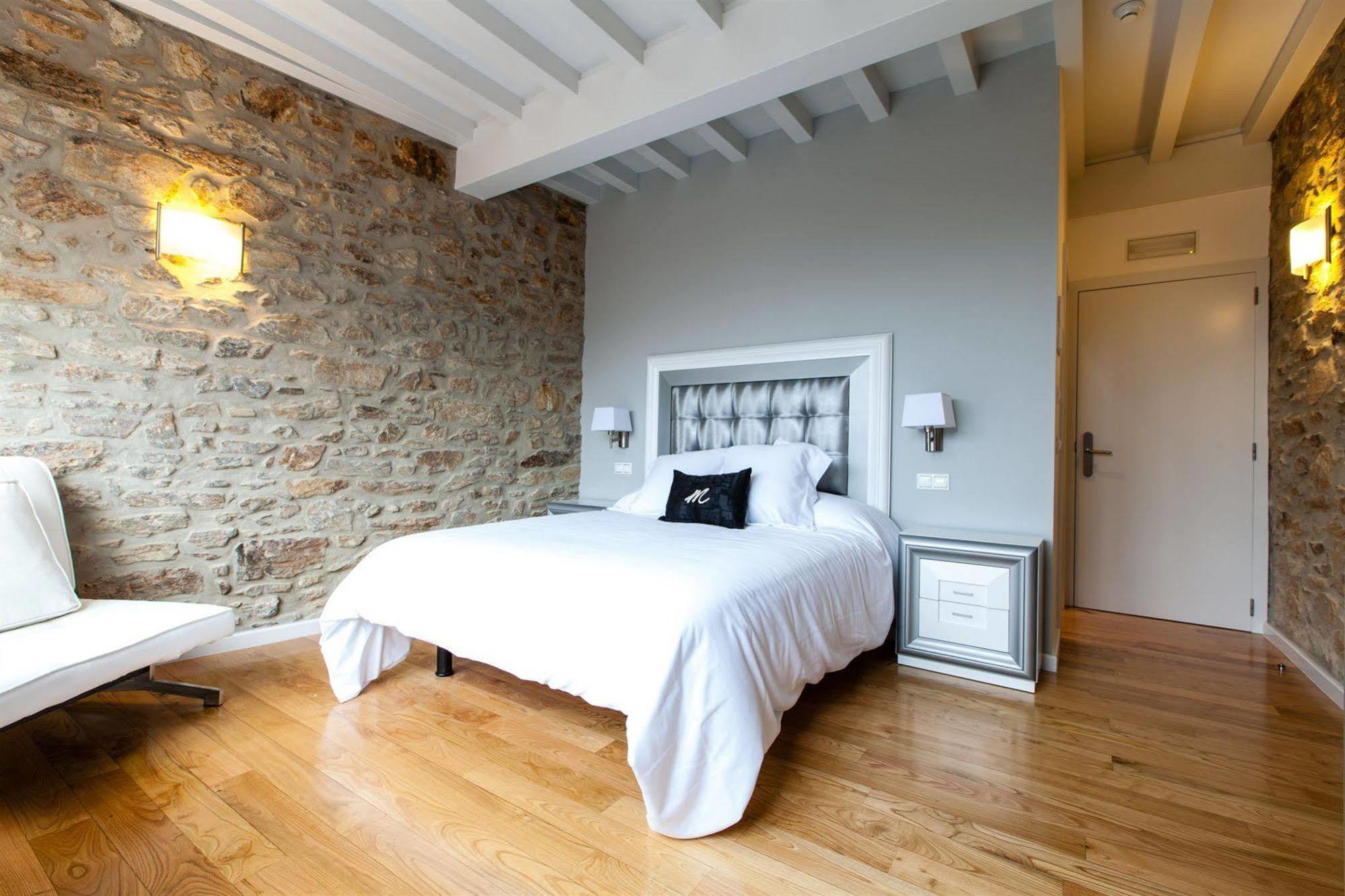 Hotel Montenegro Compostela Santiago de Compostela Bagian luar foto