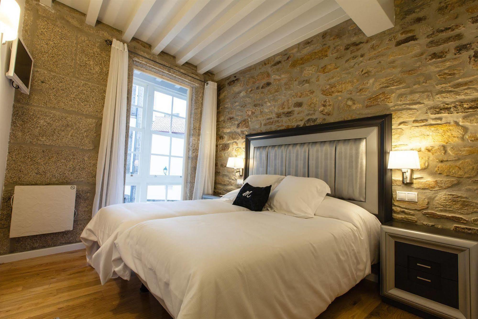 Hotel Montenegro Compostela Santiago de Compostela Bagian luar foto
