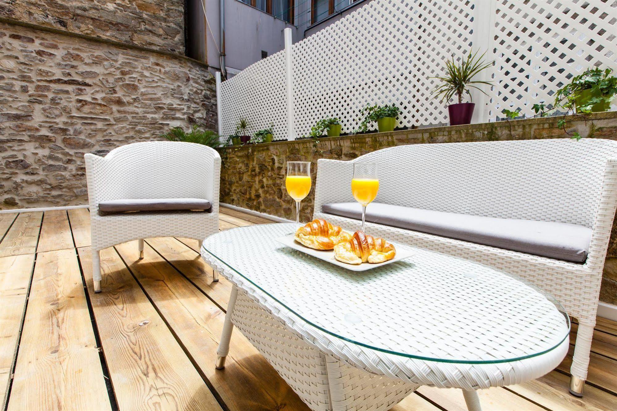 Hotel Montenegro Compostela Santiago de Compostela Bagian luar foto